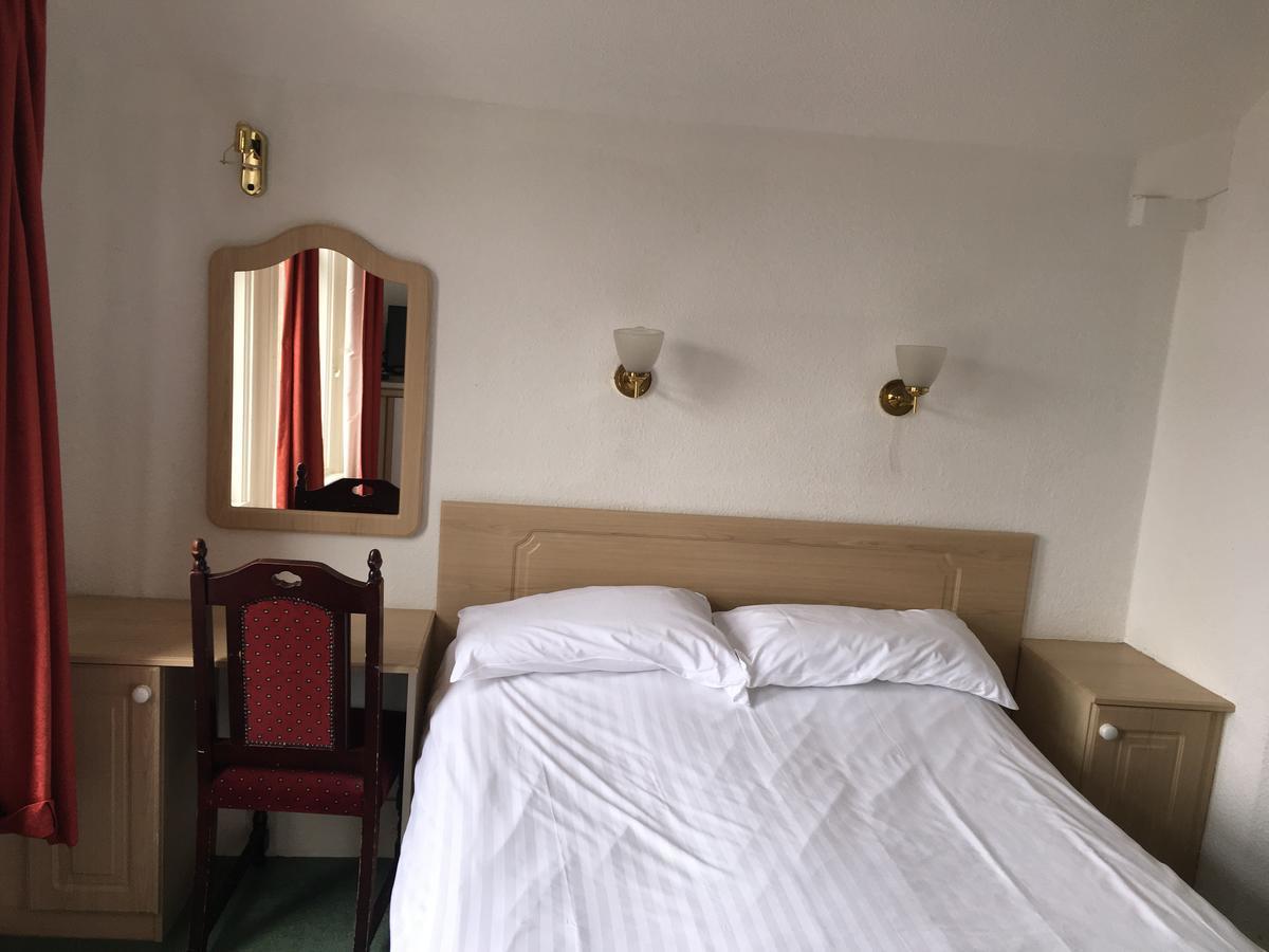 Ash Hotel B&B Exmouth Bagian luar foto